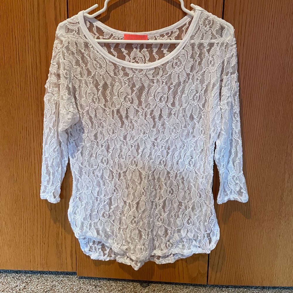White Completely Lace 3/4 Sleeve Length Top Size M